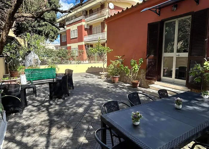 Angel\'S Rome Sweet Home & Garden
